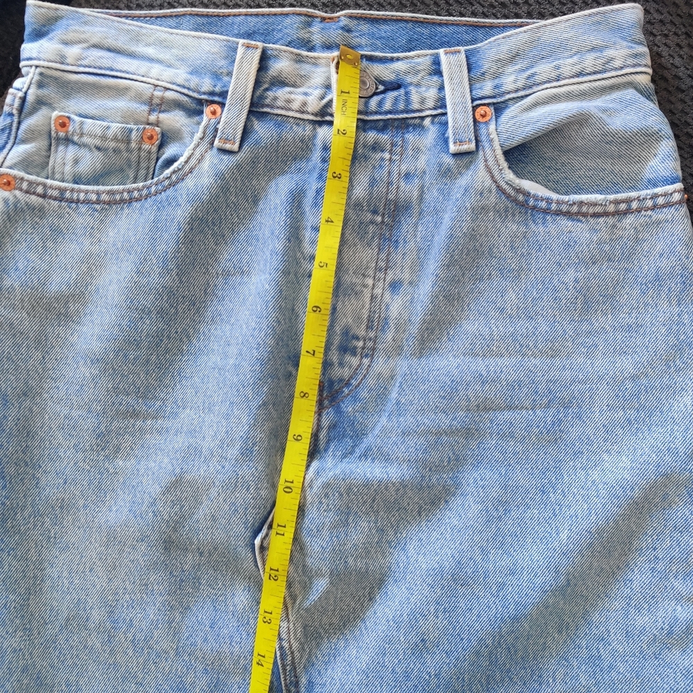 Levi's Iconic Denim Maxi Skirt EUC - Picture 9 of 11